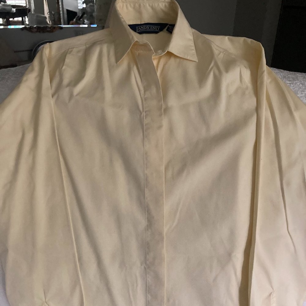 Lands End Ladies Tailored Yellow Shirt